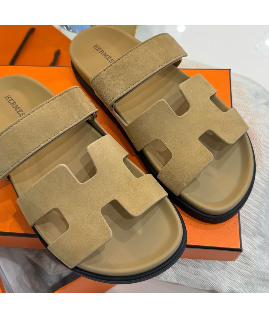 HERMES Бежевые замшевые шлепанцы, фото 7