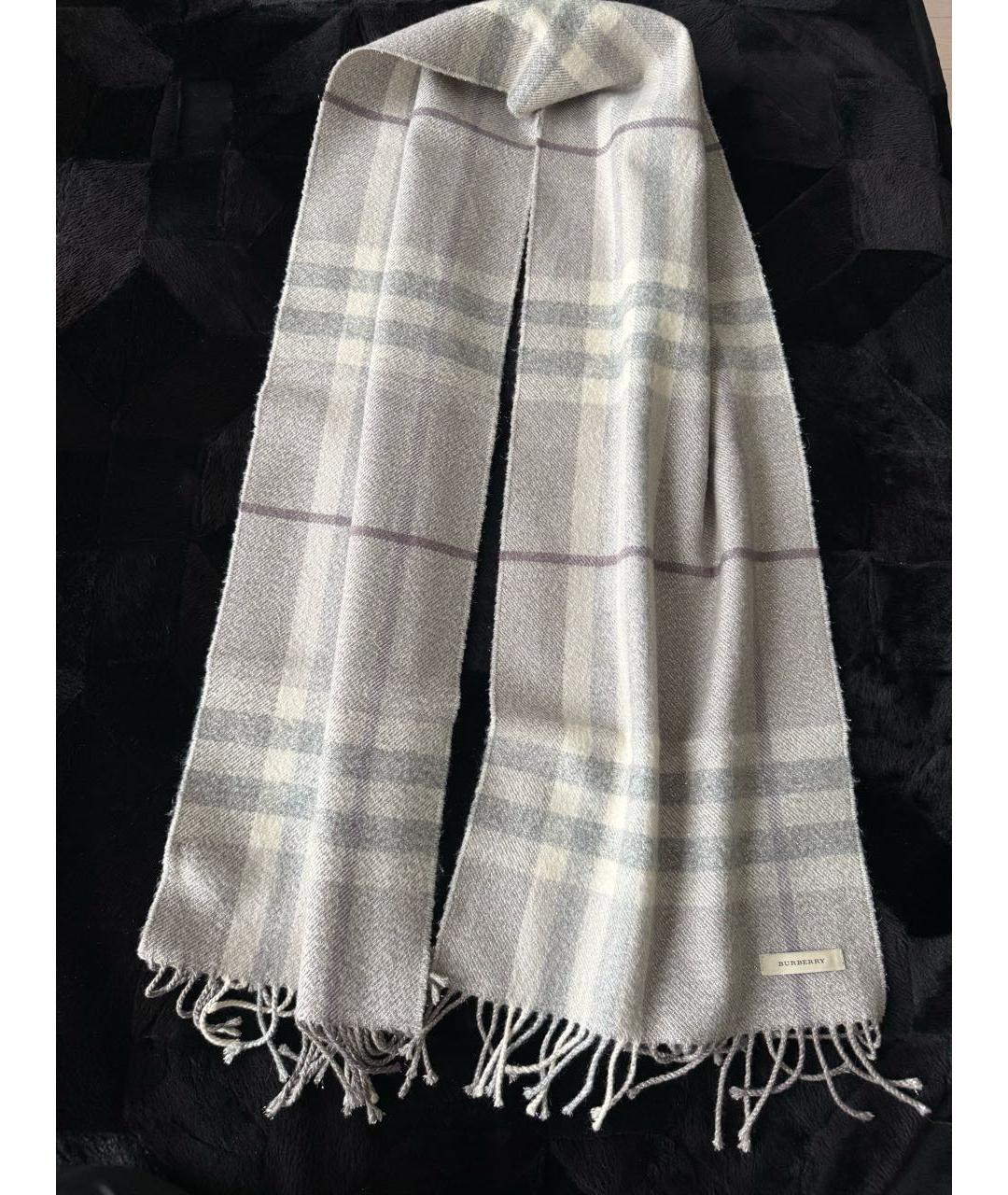BURBERRY Серый кашемировый шарф, фото 2
