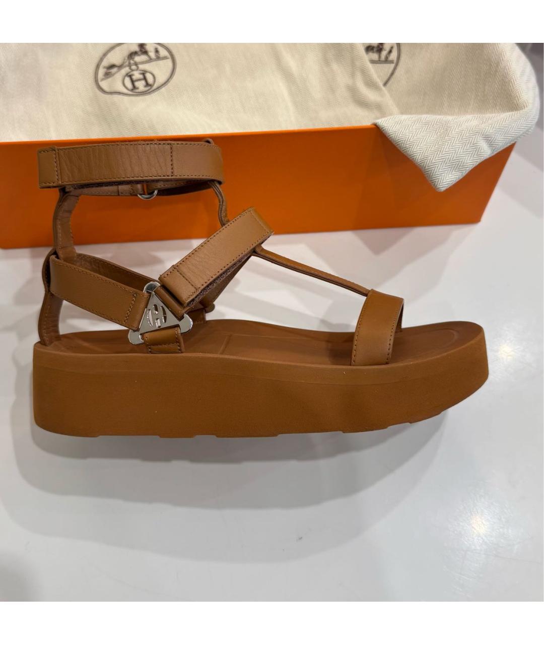 HERMES Коричневые кожаные сандалии, фото 6