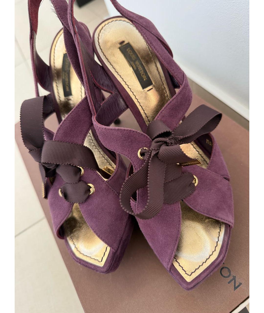 LOUIS VUITTON Фиолетовые замшевые босоножки, фото 6
