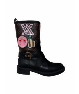 LOUIS VUITTON Ботинки