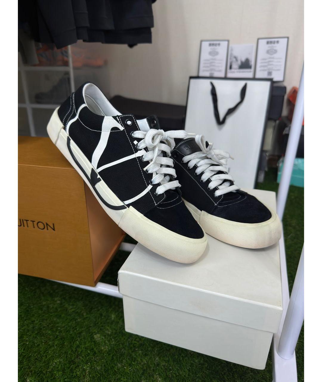 VALENTINO Черные замшевые низкие кроссовки / кеды, фото 2