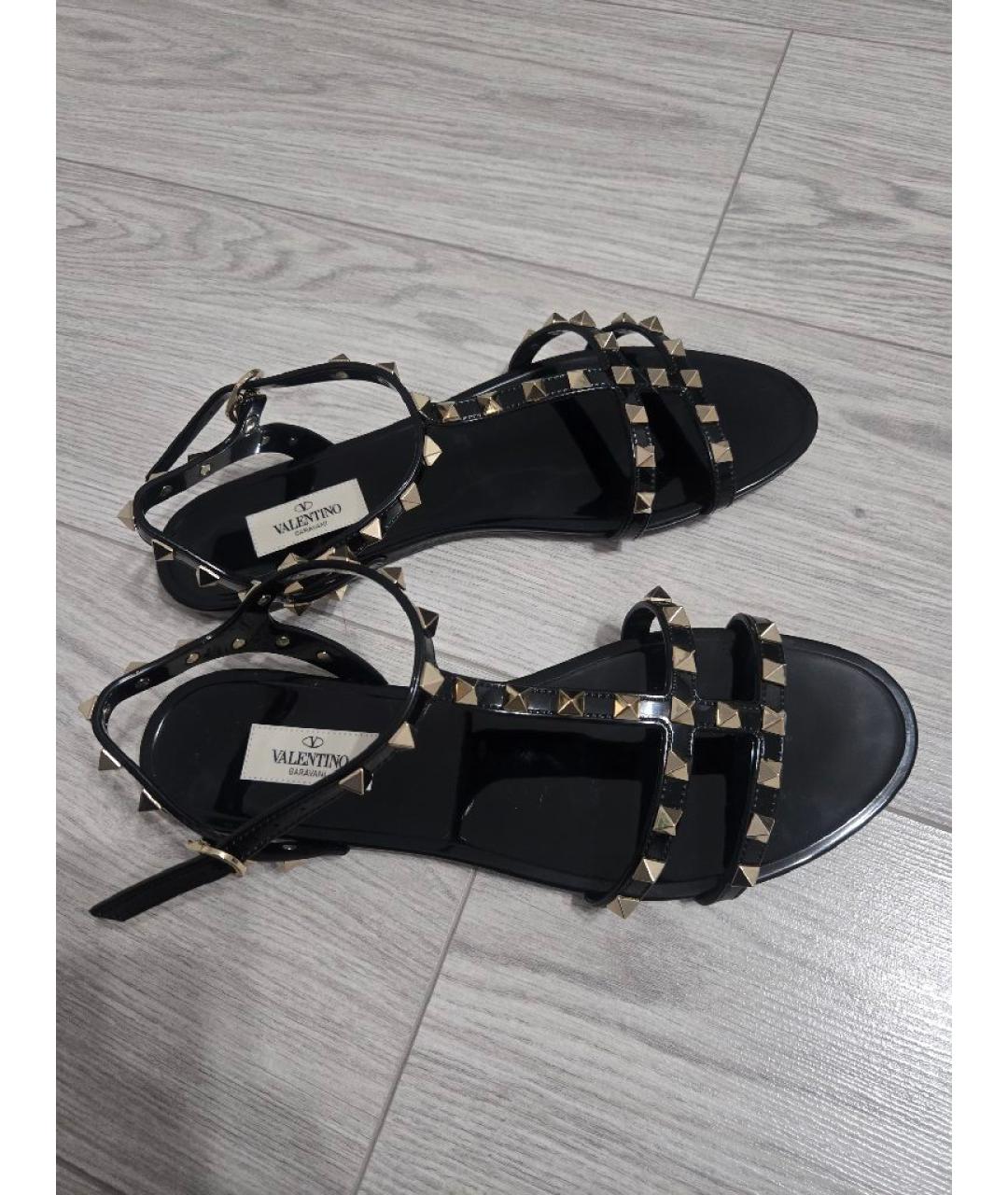 VALENTINO Черные резиновые сандалии, фото 3