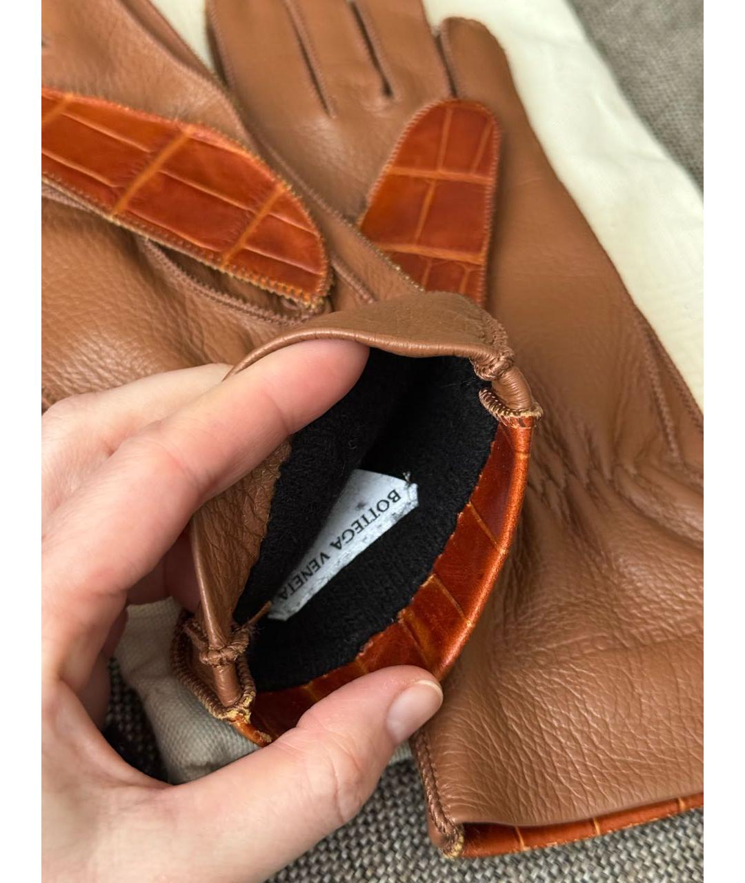 BOTTEGA VENETA Коричневые кожаные перчатки, фото 5