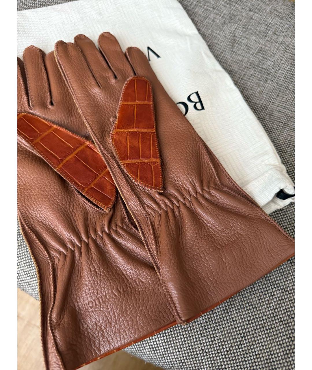 BOTTEGA VENETA Коричневые кожаные перчатки, фото 6