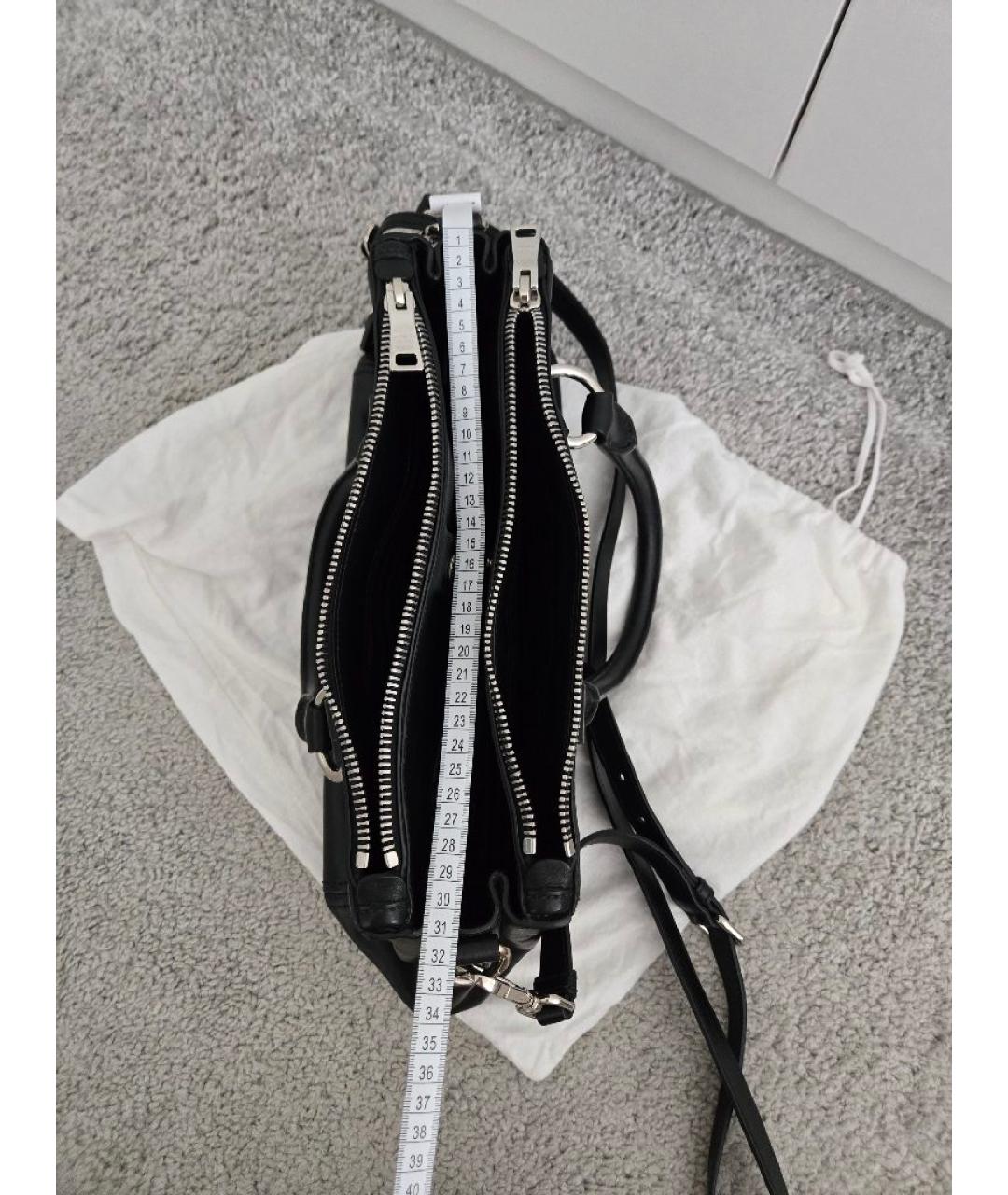 PRADA Черная кожаная сумка с короткими ручками, фото 4