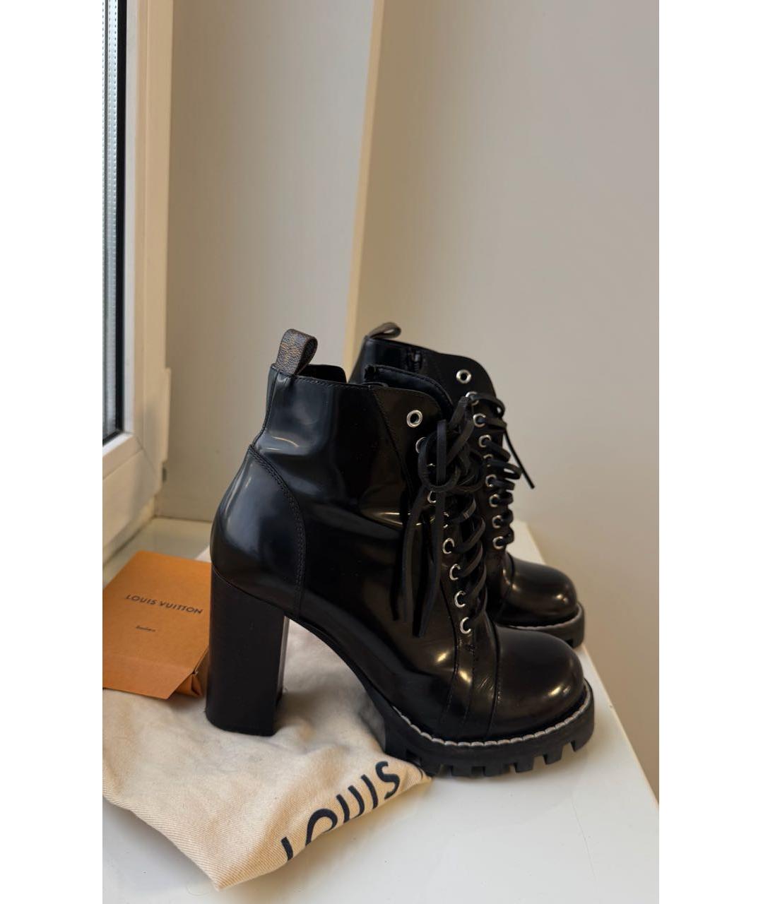 LOUIS VUITTON Черные ботинки из лакированной кожи, фото 6