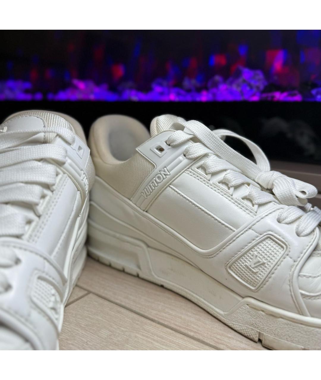 LOUIS VUITTON Белые кожаные низкие кроссовки / кеды, фото 6