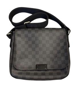 LOUIS VUITTON Сумка на плечо