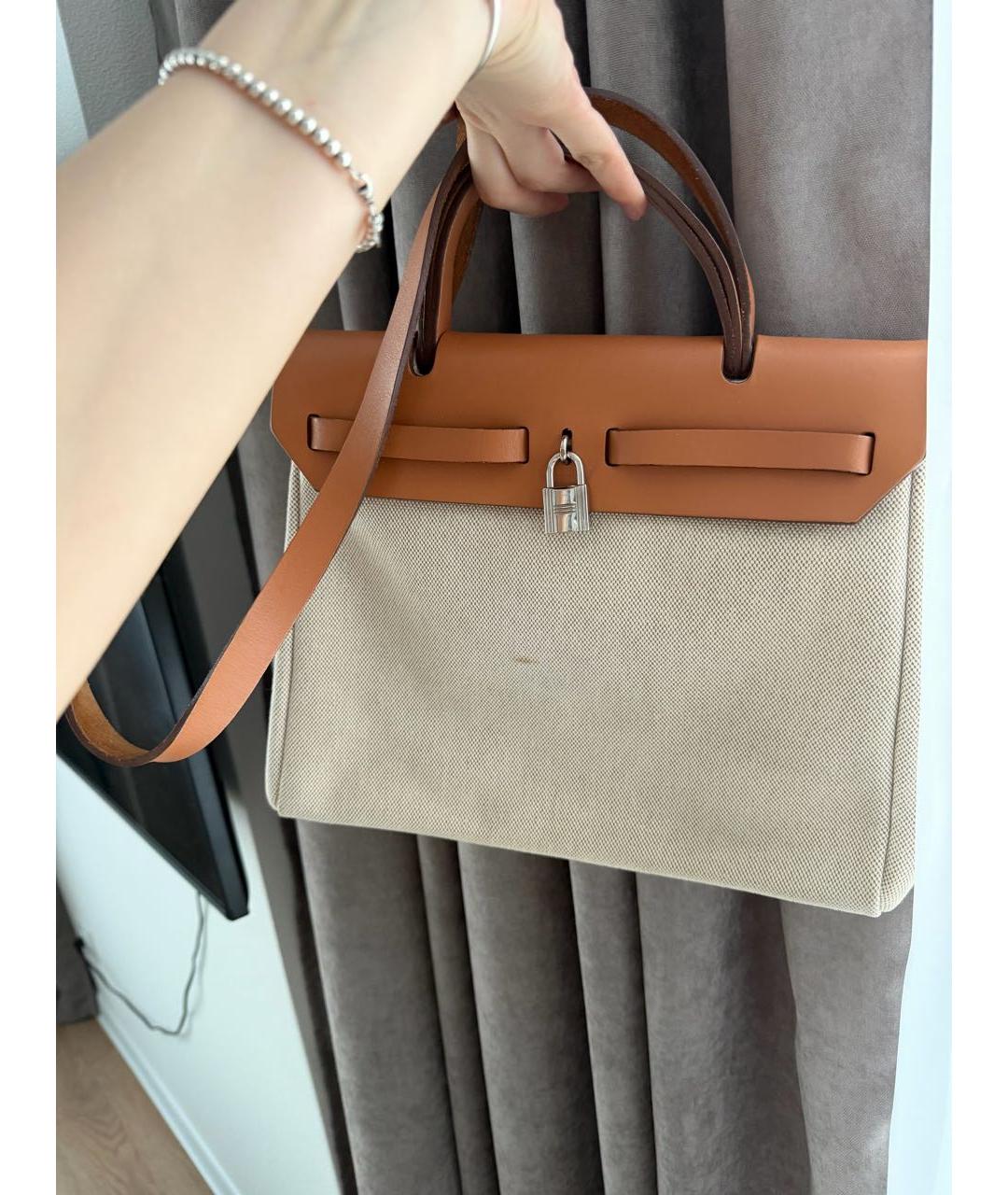 HERMES Бежевая тканевая сумка через плечо, фото 3