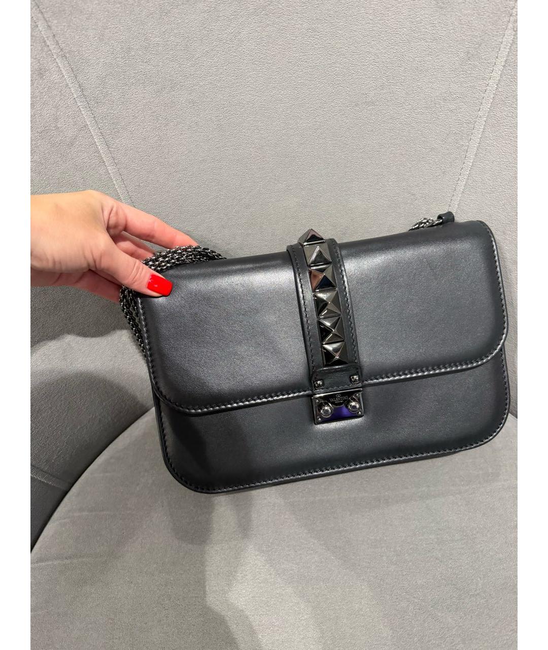 VALENTINO Черная кожаная сумка через плечо, фото 5