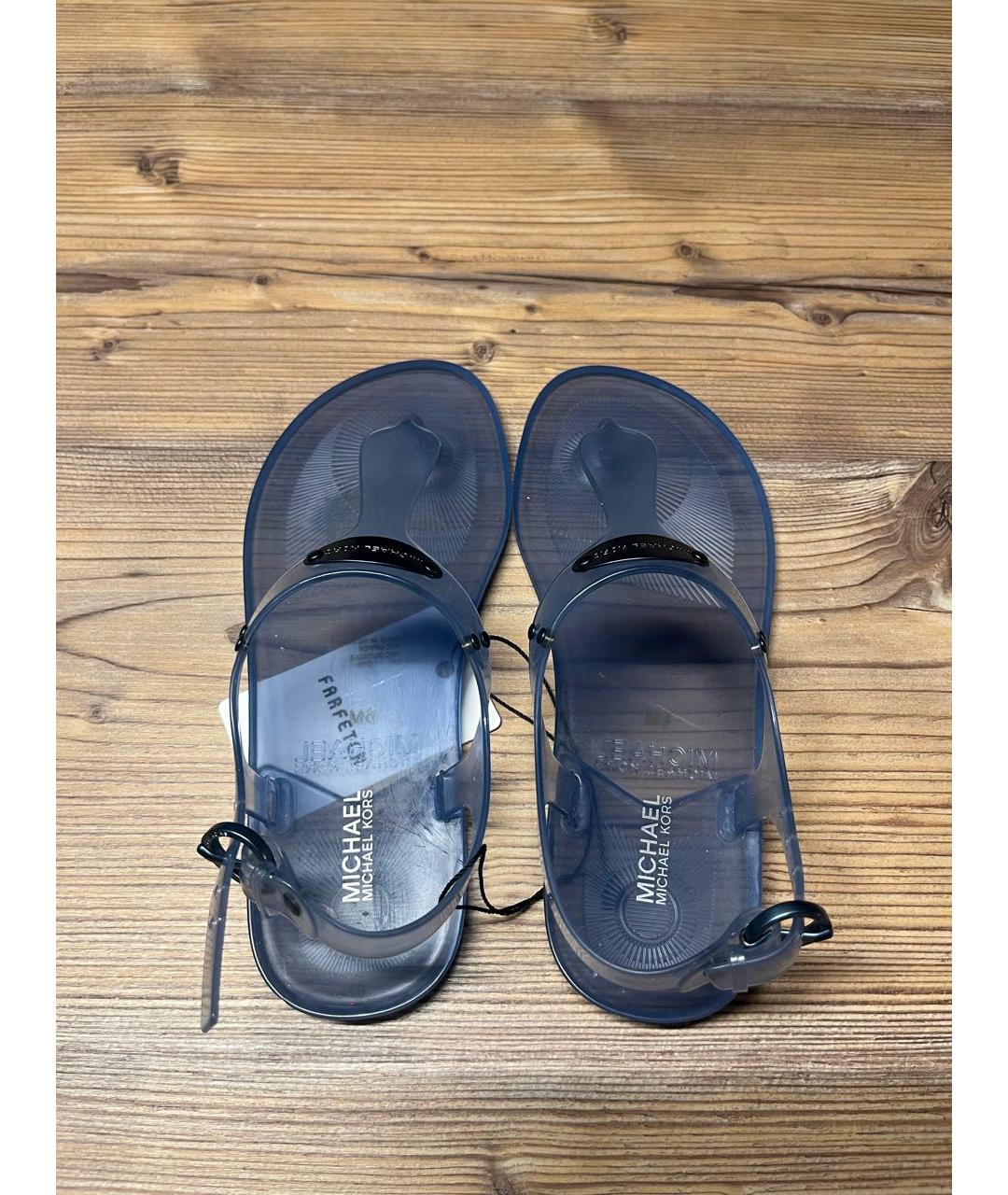 MICHAEL MICHAEL KORS Голубые резиновые сандалии, фото 3