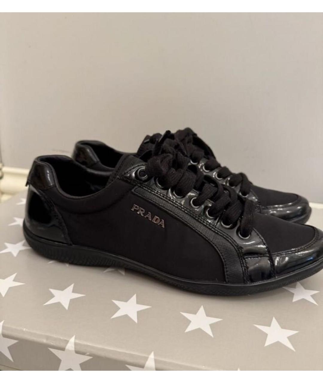 PRADA Черные текстильные кроссовки, фото 2