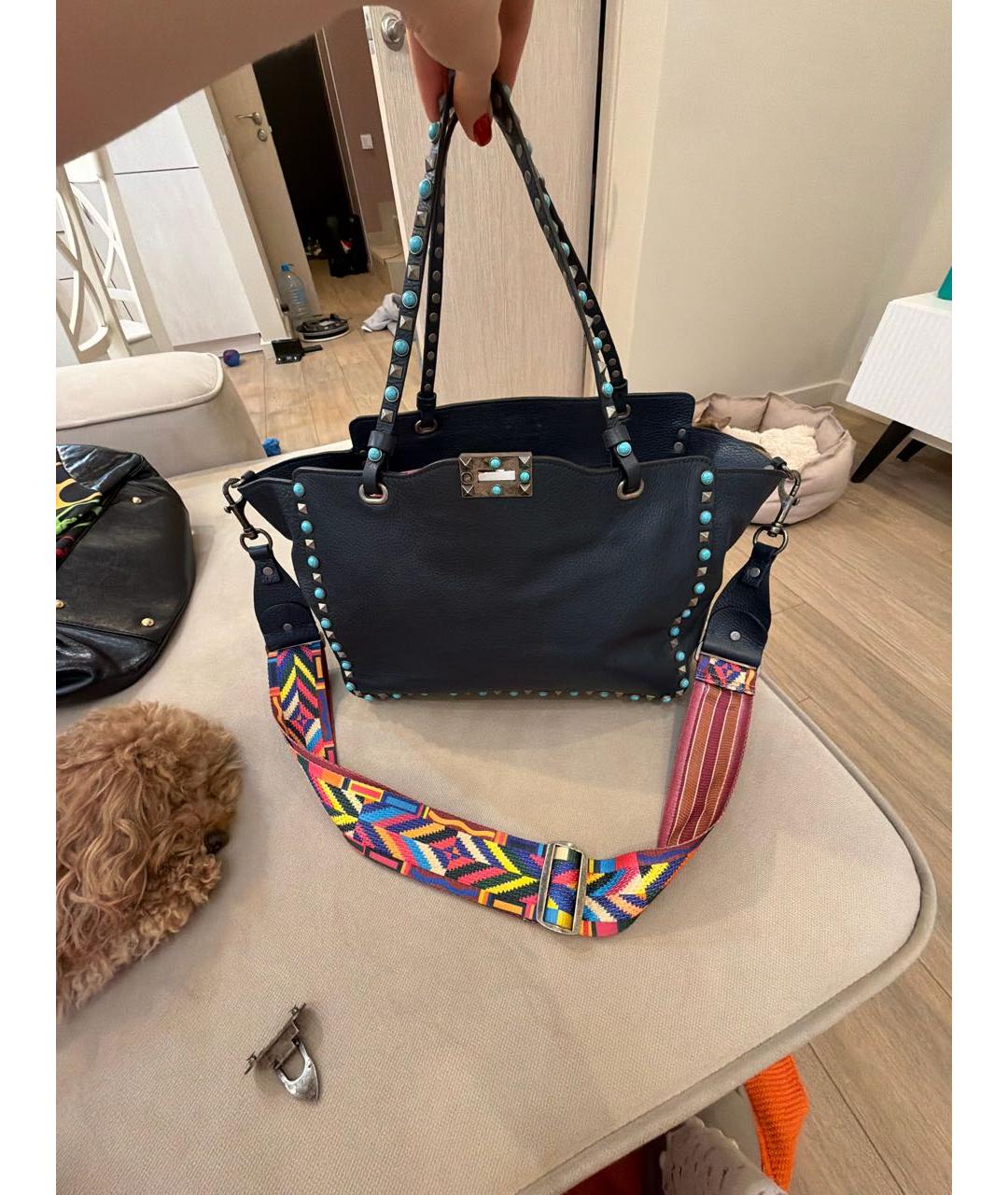 VALENTINO Темно-синяя кожаная сумка с короткими ручками, фото 5