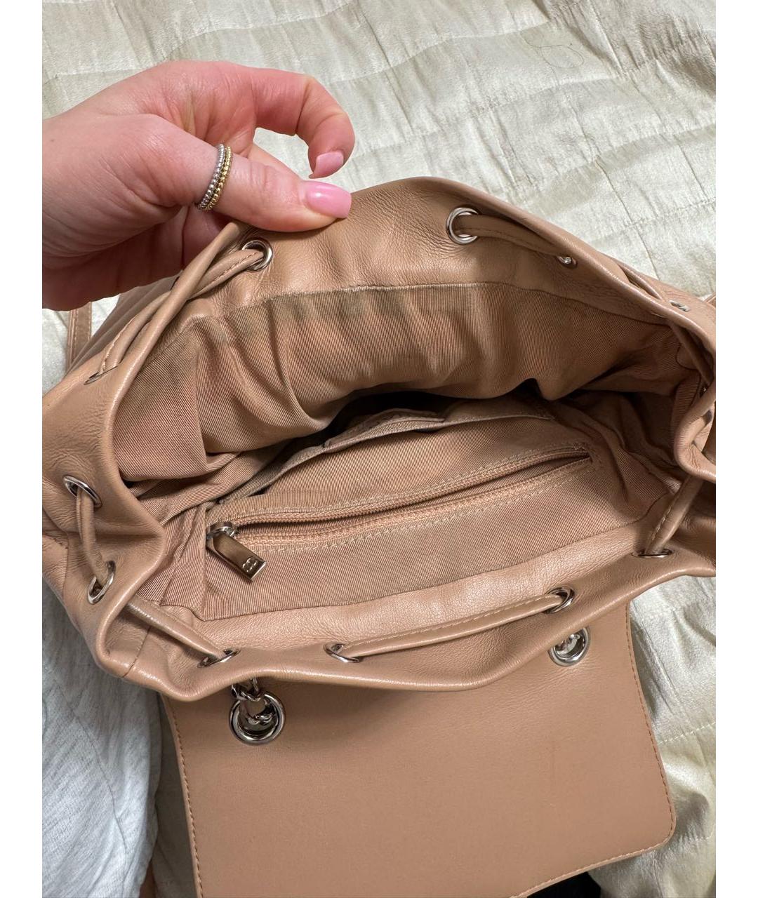 CHANEL Бежевый кожаный рюкзак, фото 5