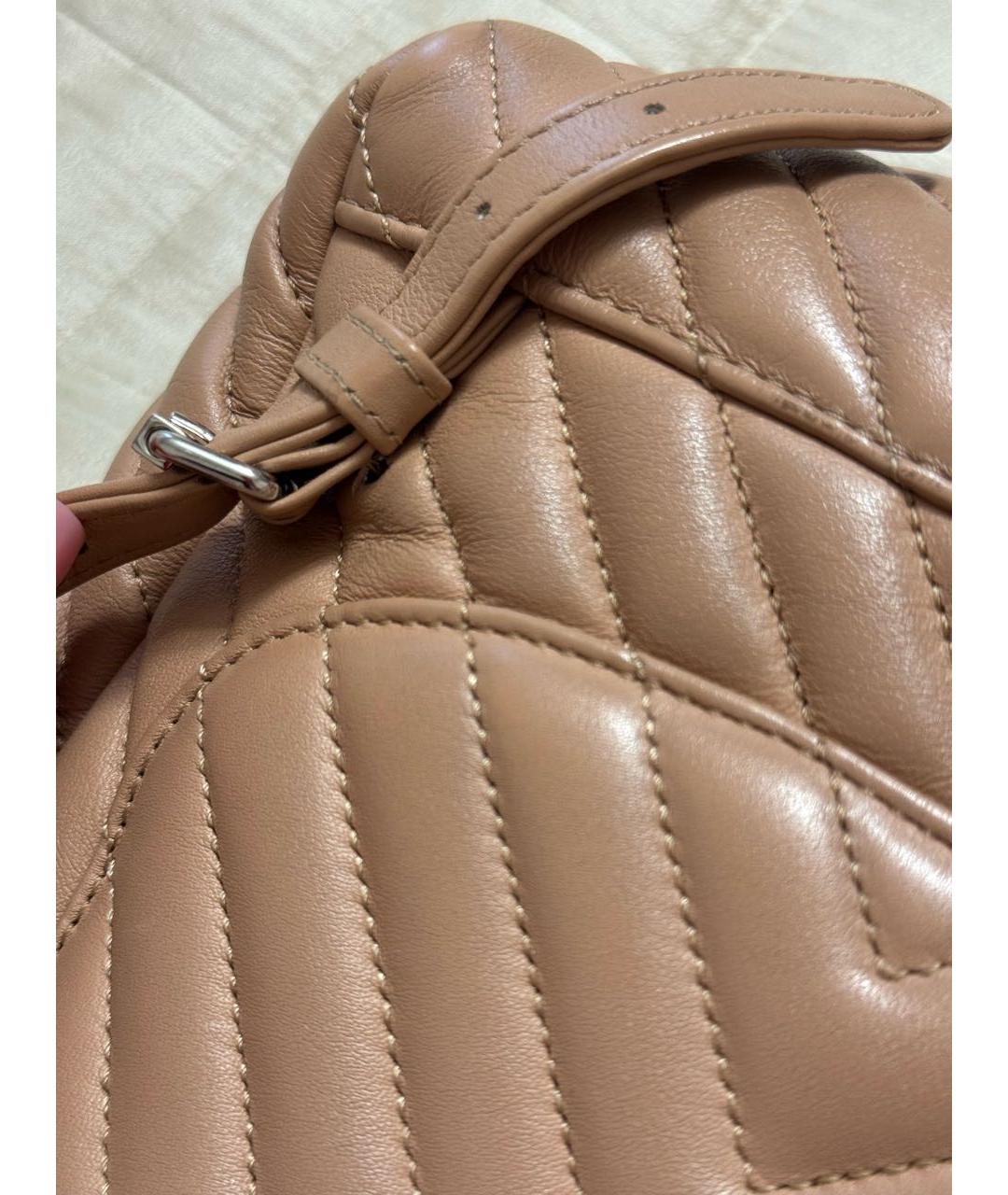CHANEL Бежевый кожаный рюкзак, фото 8