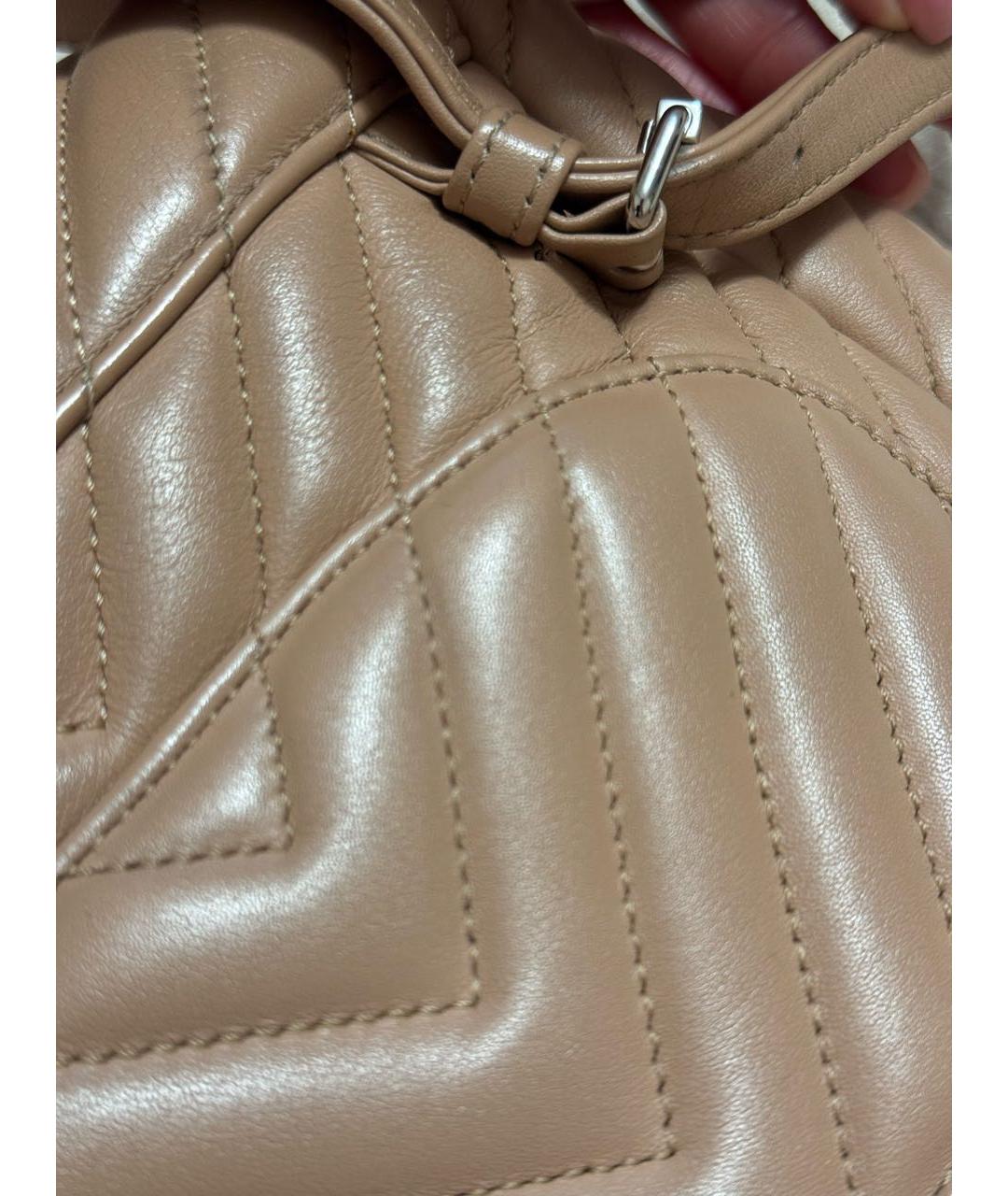 CHANEL Бежевый кожаный рюкзак, фото 7