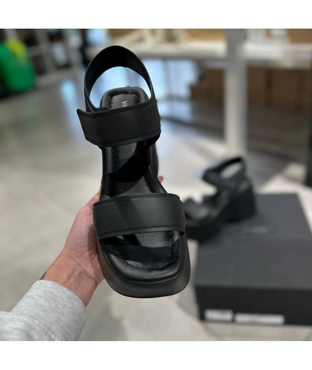 VIC MATIE Черные босоножки, фото 6