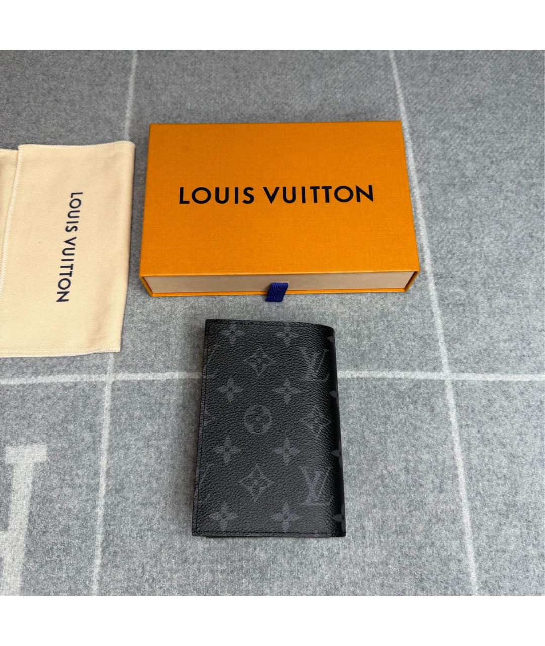 LOUIS VUITTON Черная визитница, фото 3