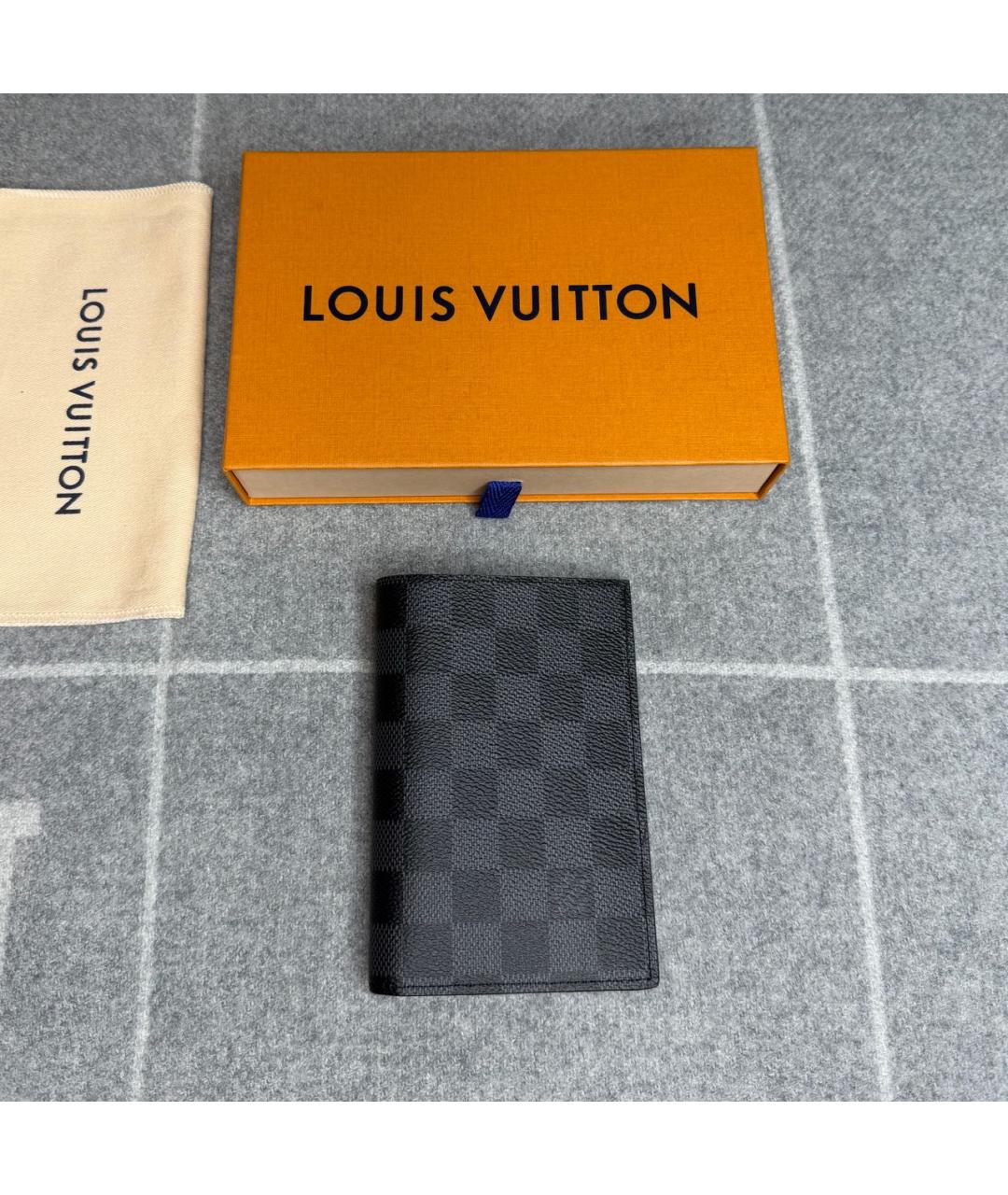 LOUIS VUITTON Черная визитница, фото 2