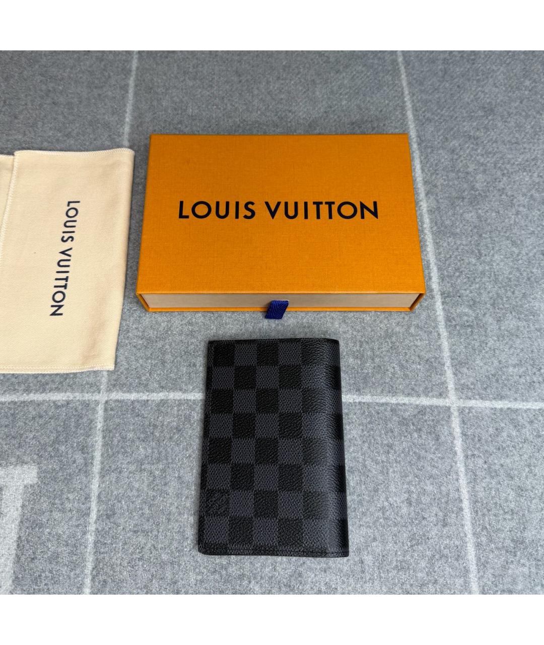 LOUIS VUITTON Черная визитница, фото 3