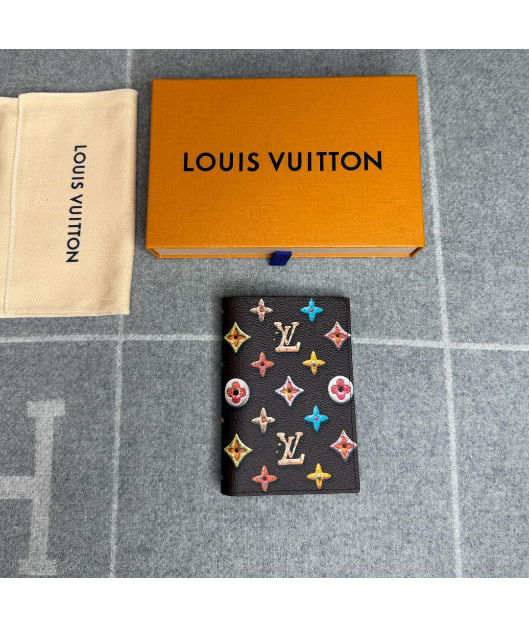 LOUIS VUITTON Мульти кардхолдер, фото 2