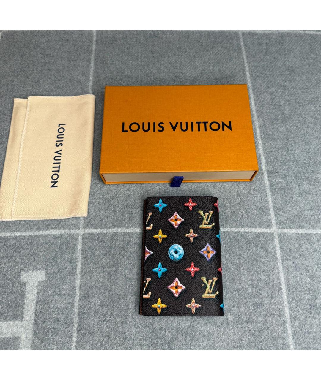 LOUIS VUITTON Коричневая визитница, фото 3