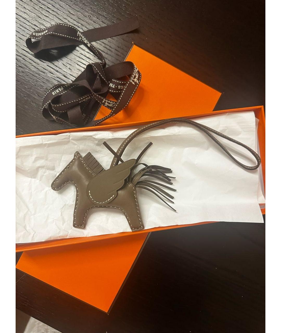 HERMES Коричневый брелок, фото 5