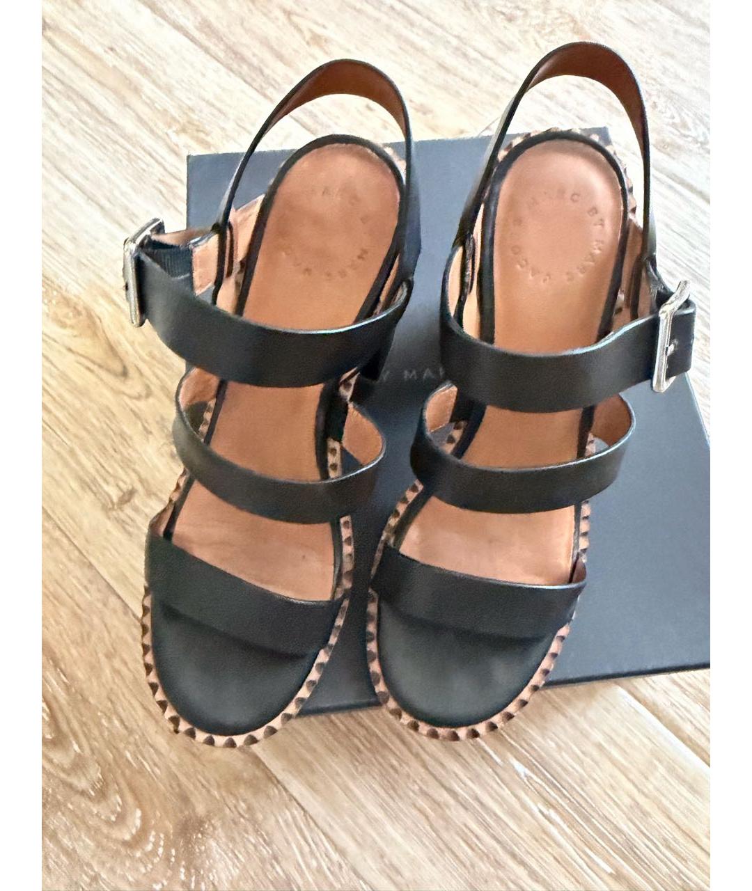 MARC BY MARC JACOBS Черные кожаные босоножки, фото 3