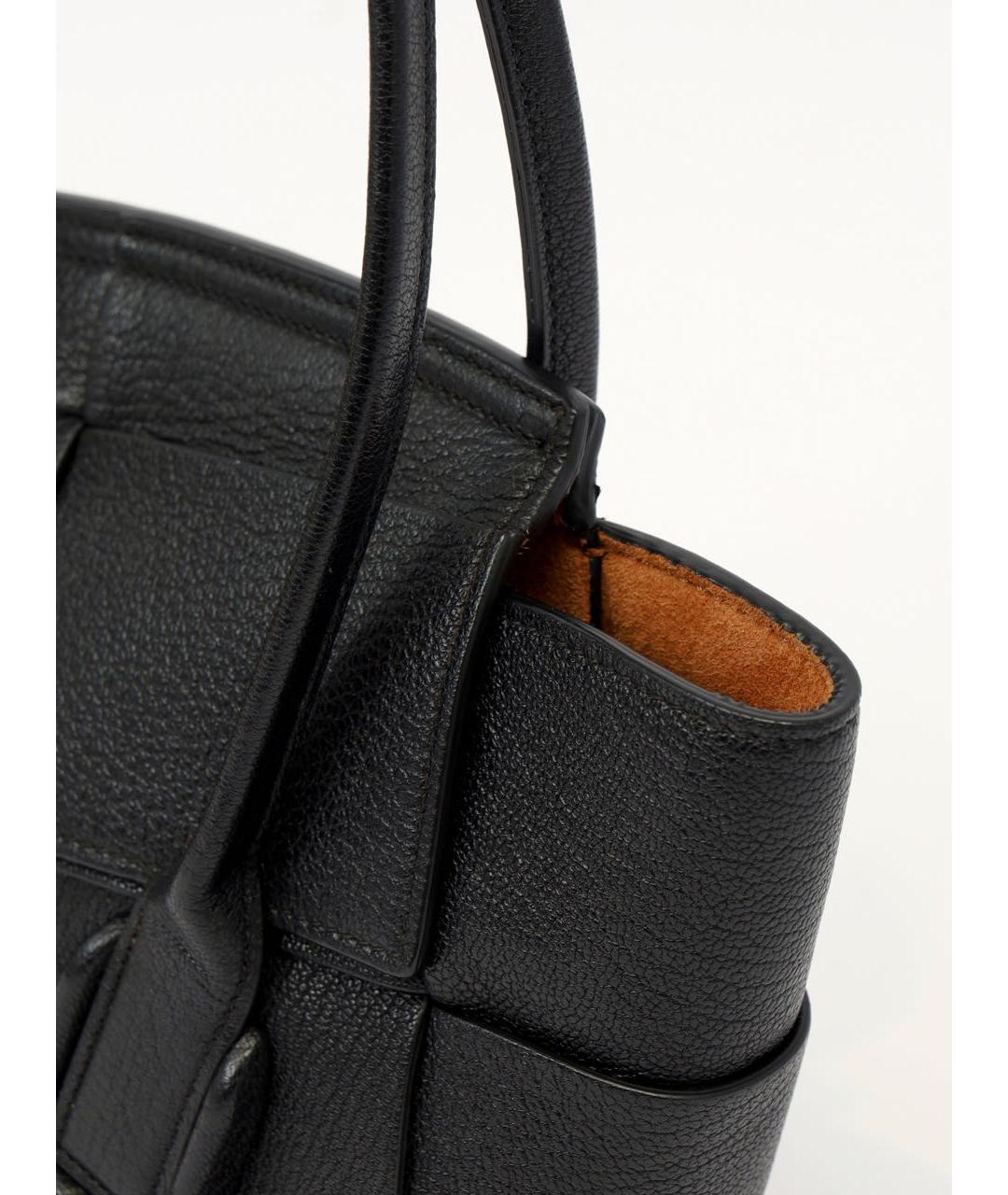 BOTTEGA VENETA Черная кожаная сумка с короткими ручками, фото 5