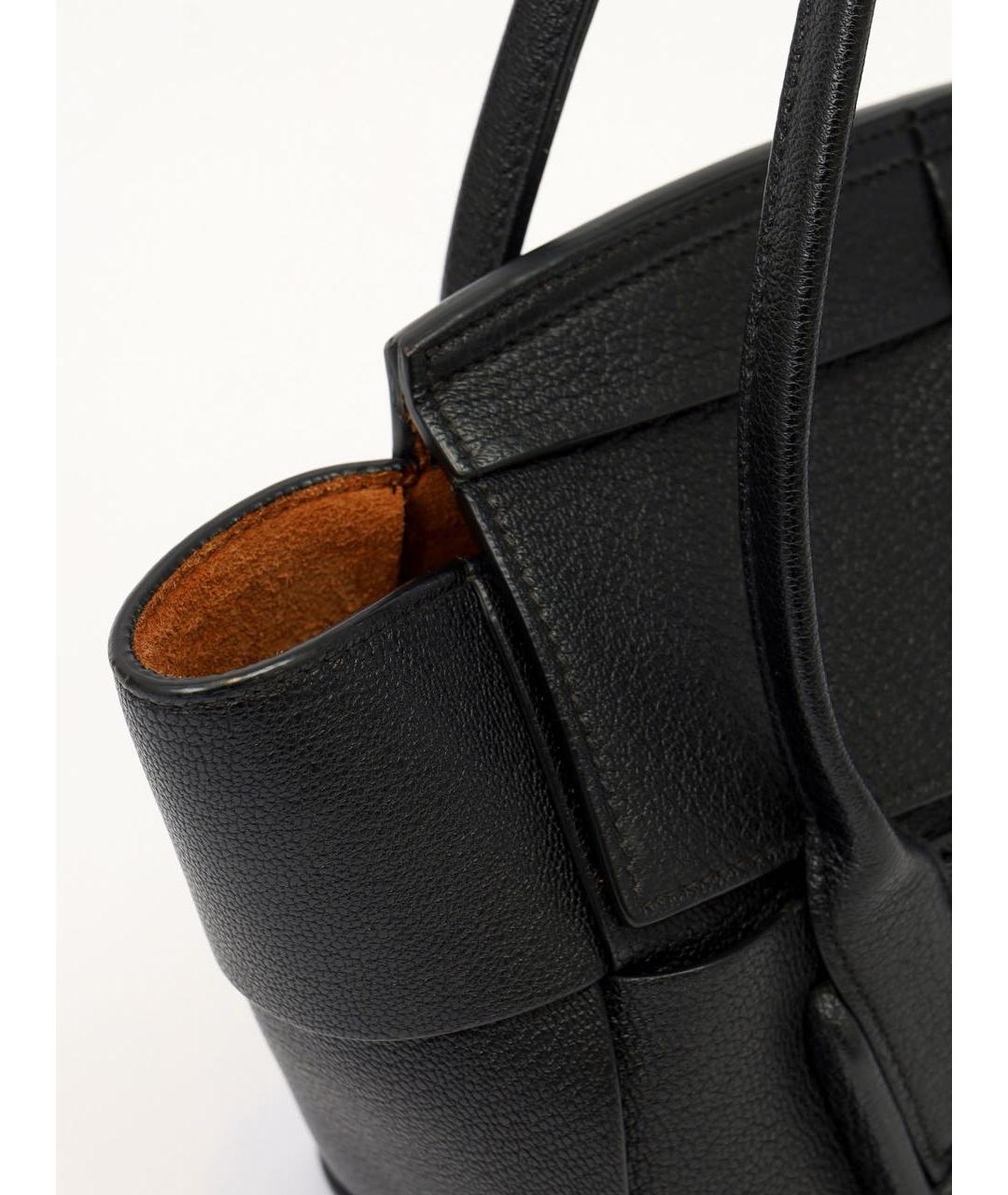 BOTTEGA VENETA Черная кожаная сумка с короткими ручками, фото 4