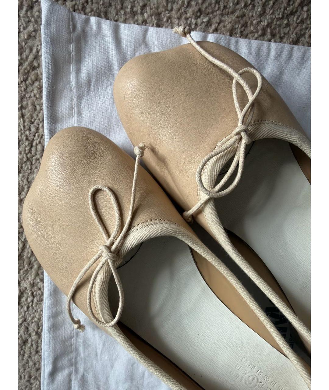 MM6 MAISON MARGIELA Бежевые кожаные балетки, фото 7
