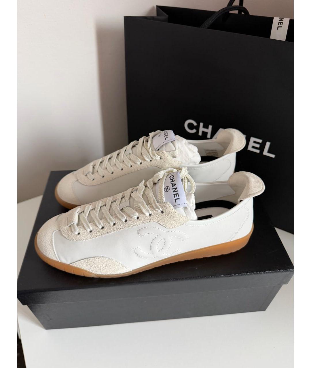 CHANEL Белые кожаные кеды, фото 5