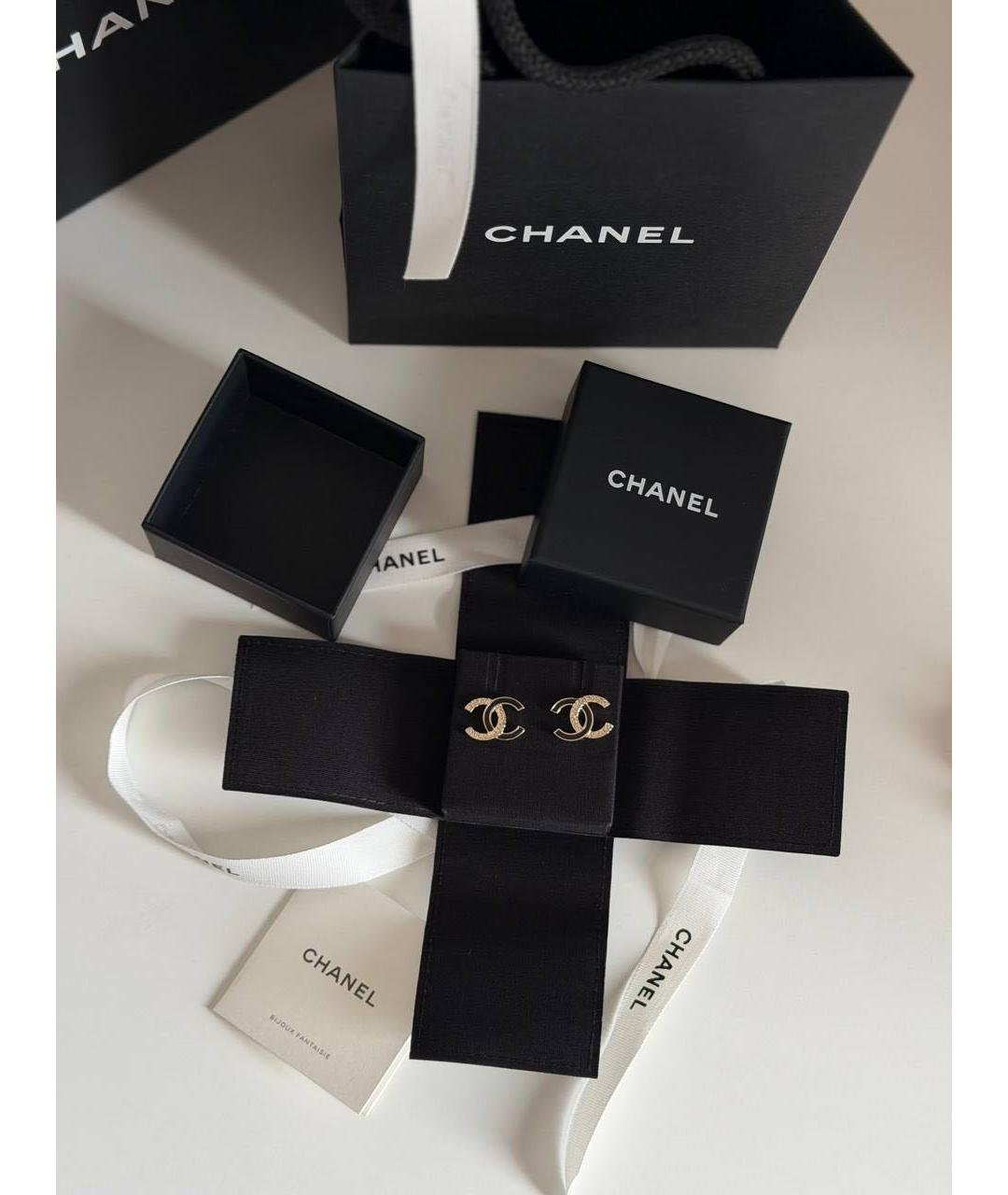 CHANEL Золотые металлические серьги, фото 2