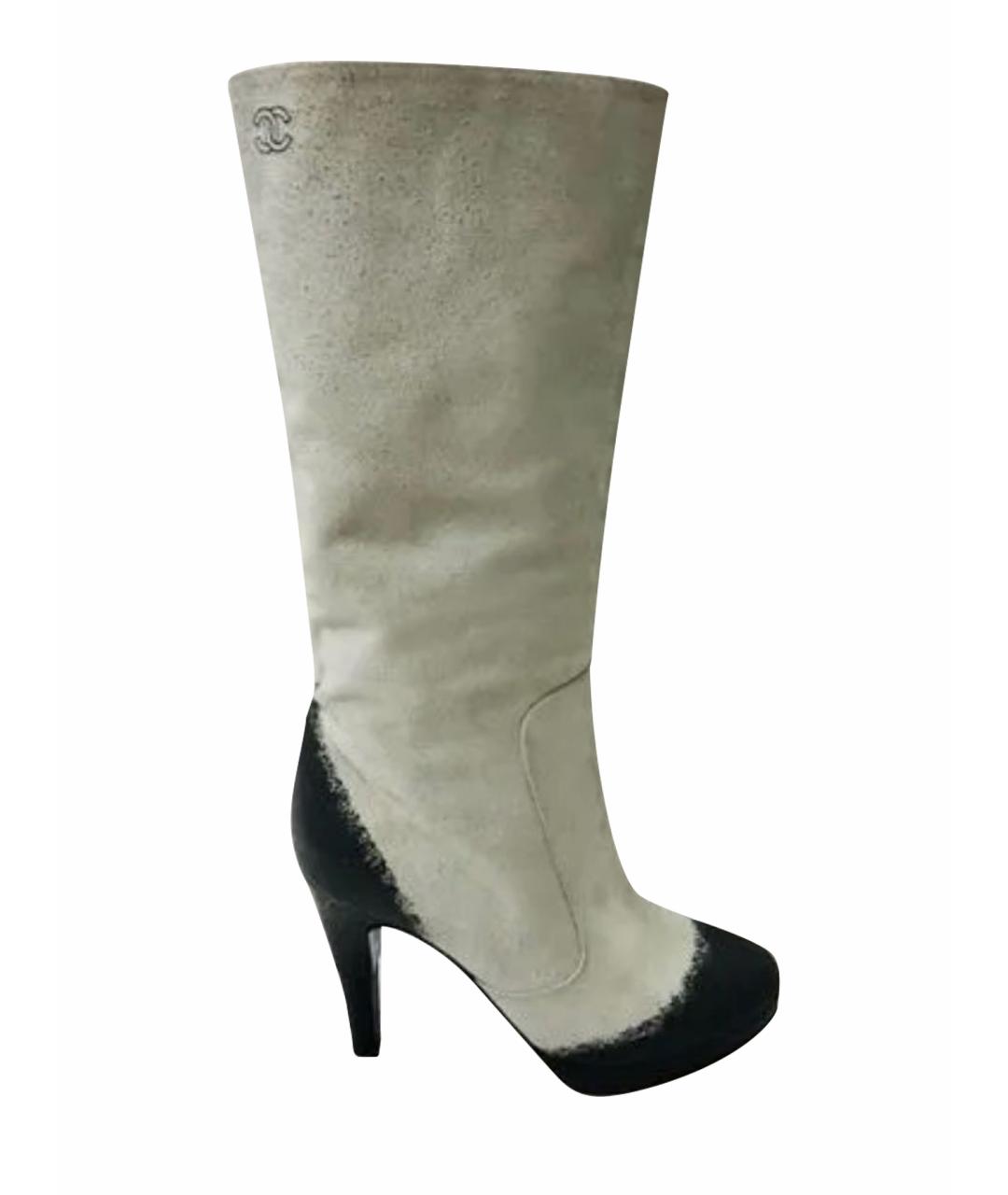 CHANEL Серые замшевые сапоги, фото 1