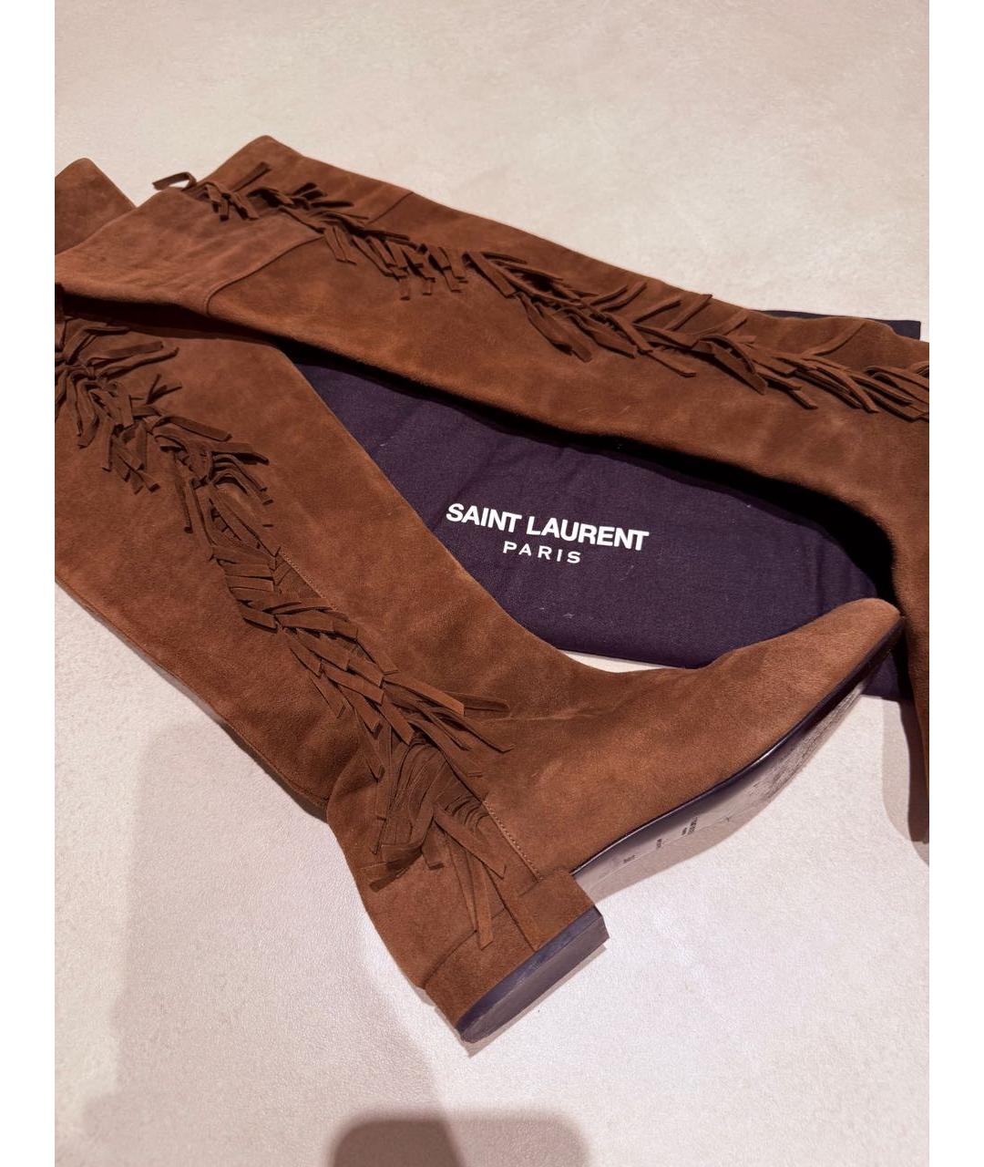 SAINT LAURENT Коричневые замшевые ботфорты, фото 2