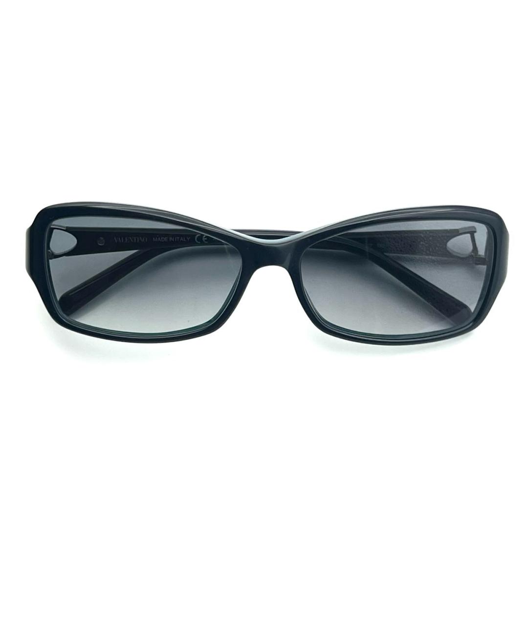 VALENTINO Черные пластиковые солнцезащитные очки, фото 7