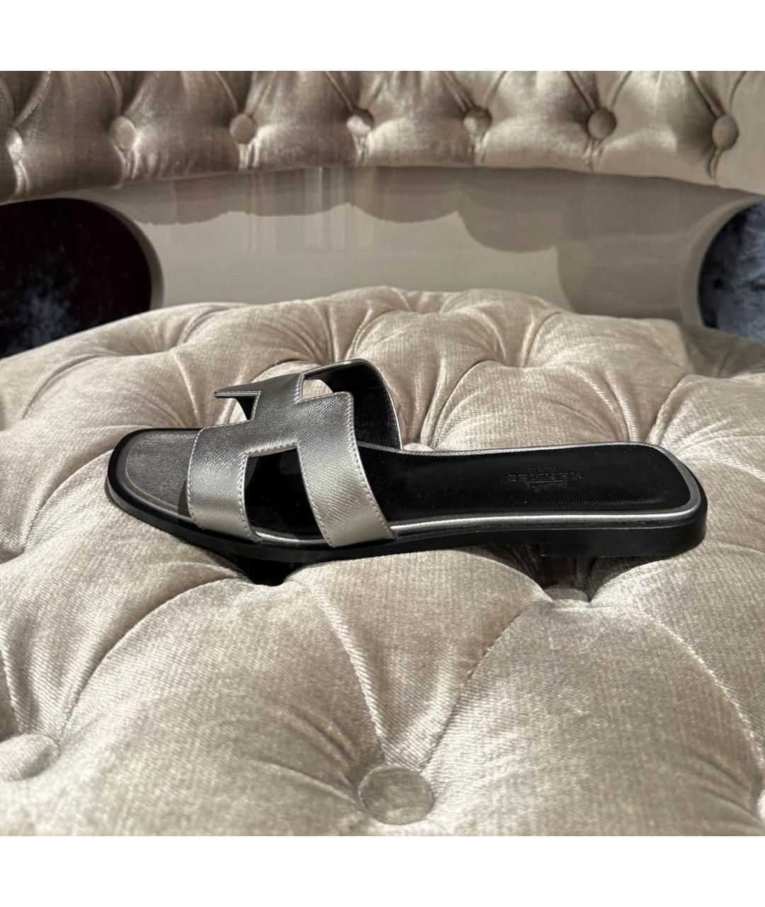 HERMES Серебряные кожаные шлепанцы, фото 2
