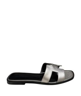 HERMES Шлепанцы