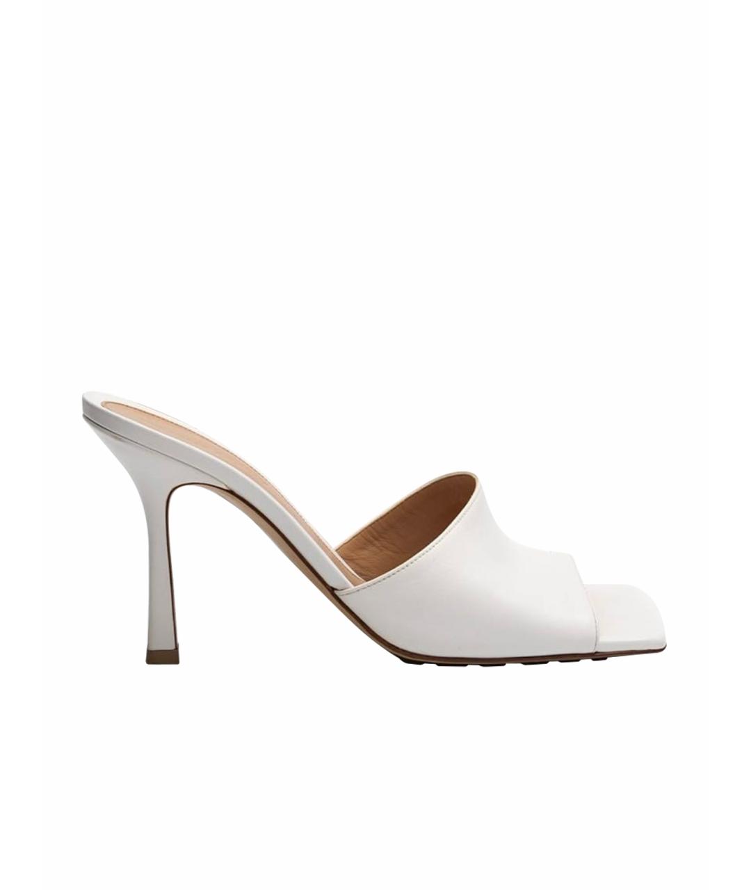 BOTTEGA VENETA Белые кожаные мюли, фото 1