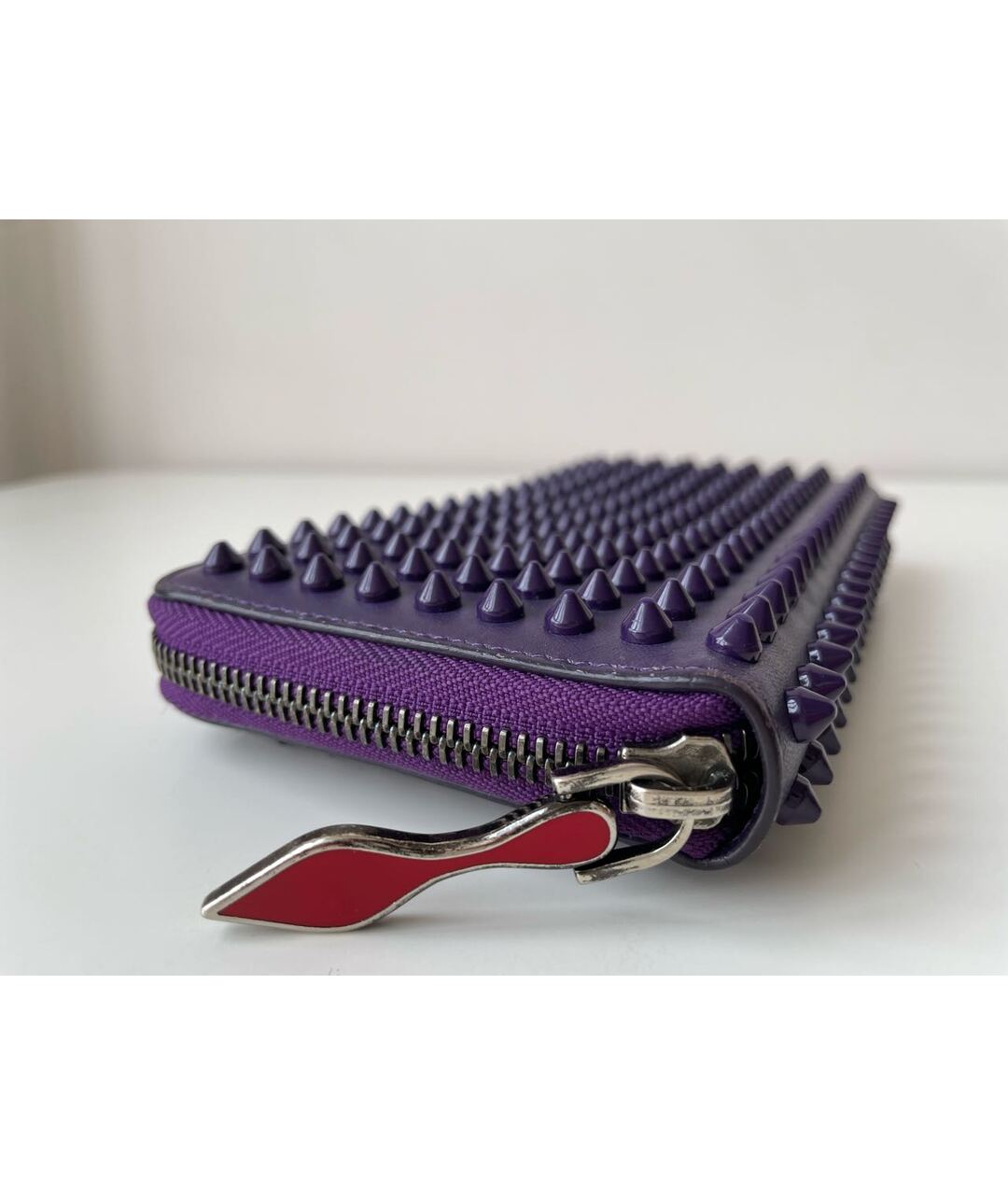 CHRISTIAN LOUBOUTIN Фиолетовый кожаный кошелек, фото 2
