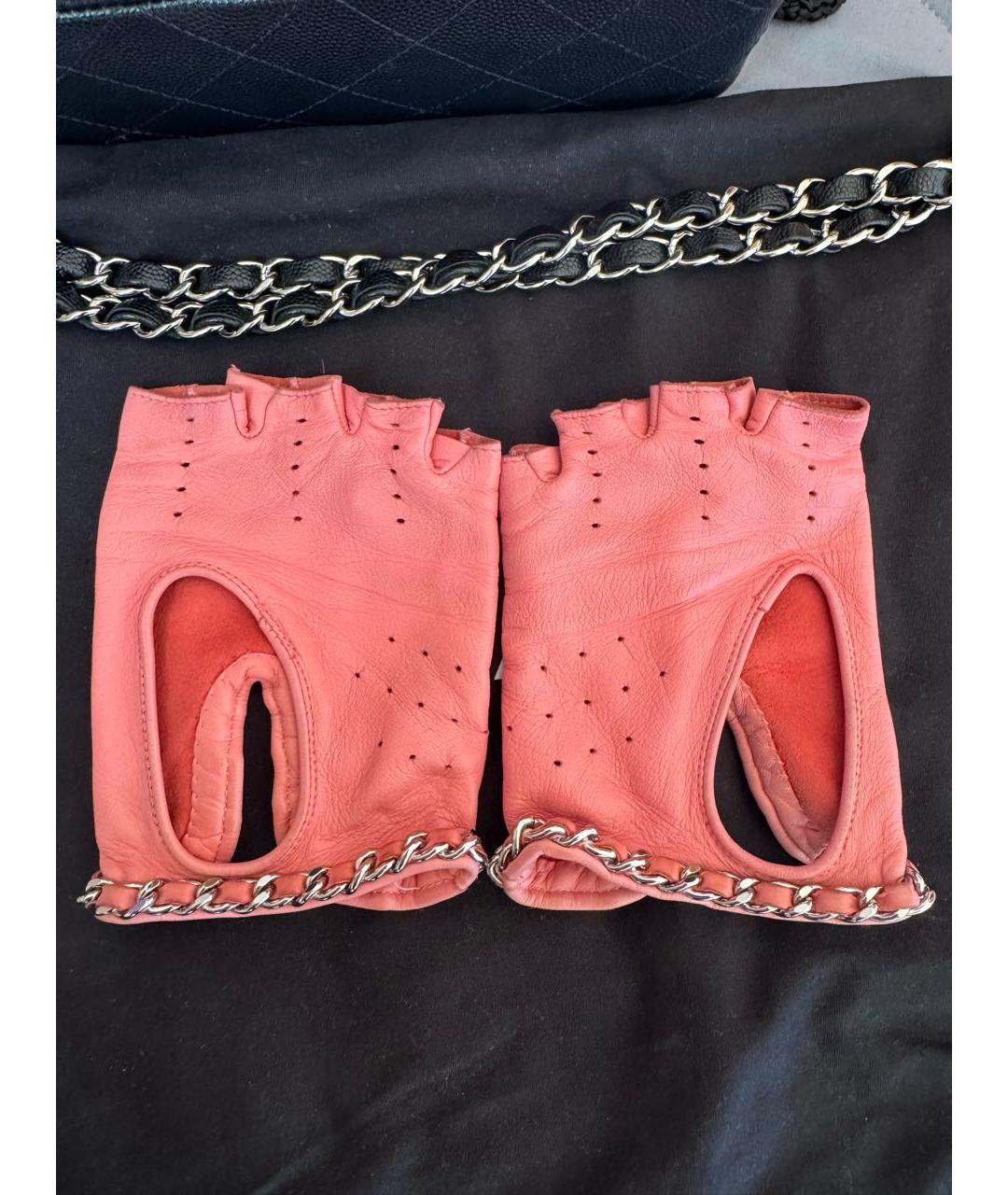 CHANEL Коралловые кожаные митенки, фото 6