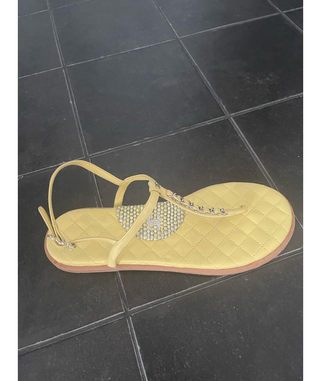 CHANEL Желтые кожаные сандалии, фото 9