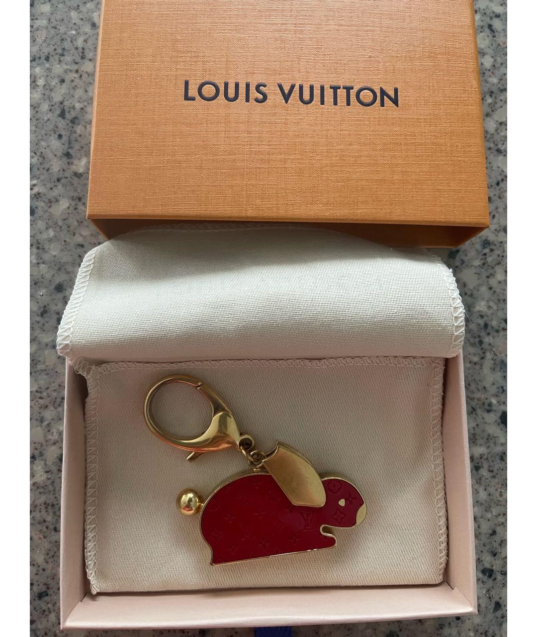 LOUIS VUITTON Красный брелок, фото 5