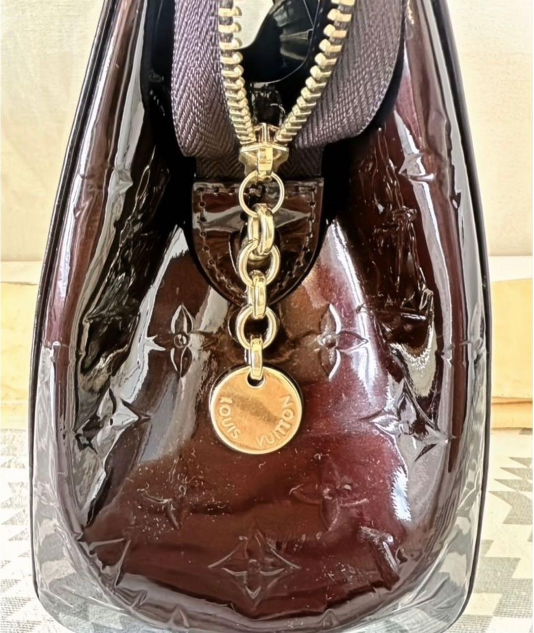 LOUIS VUITTON Бордовая сумка тоут из лакированной кожи, фото 3