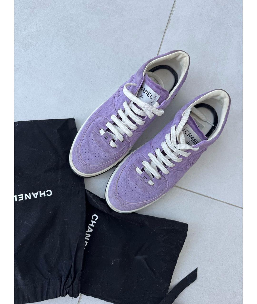 CHANEL Фиолетовые замшевые кроссовки, фото 2