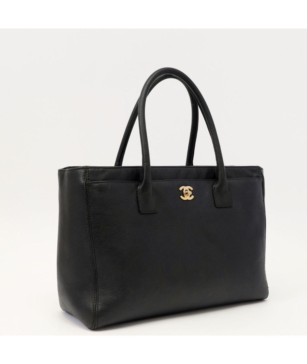 CHANEL Черная кожаная сумка тоут, фото 8
