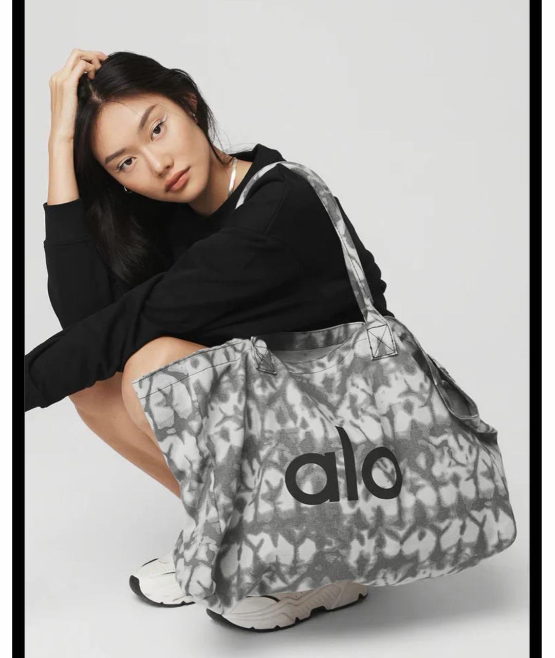 ALO YOGA Антрацитовая хлопковая дорожная/спортивная сумка, фото 3