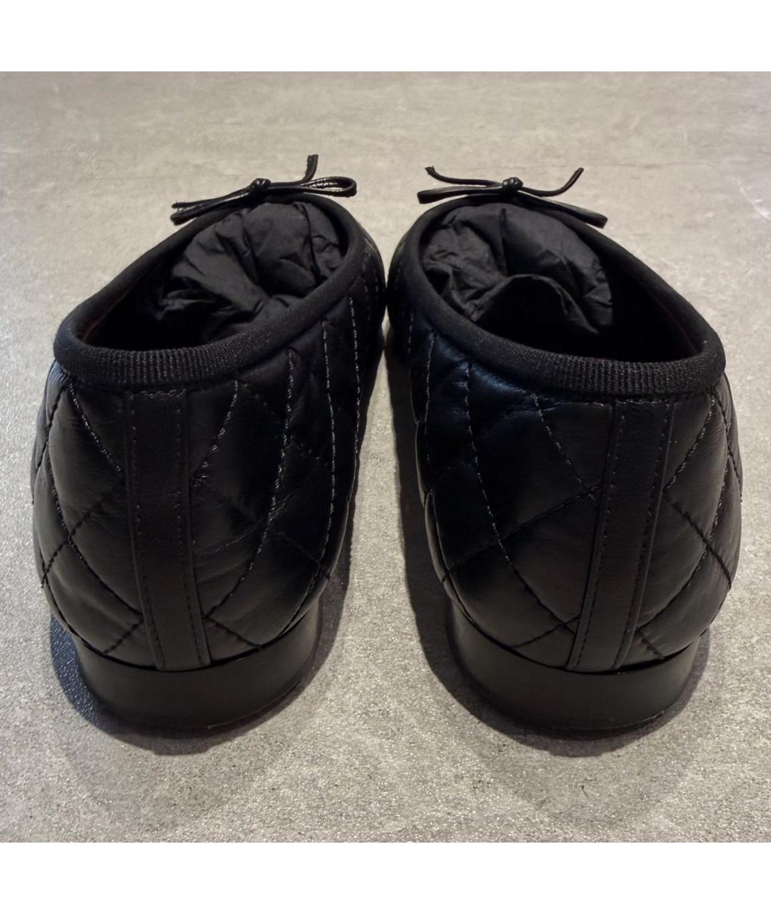 CHANEL Черные кожаные балетки, фото 4