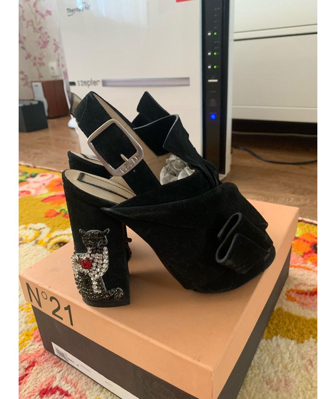 NO. 21 Черные замшевые босоножки, фото 3